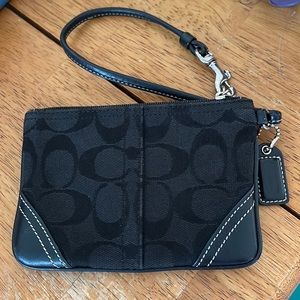 Coach Vintage Black C Wristlet
